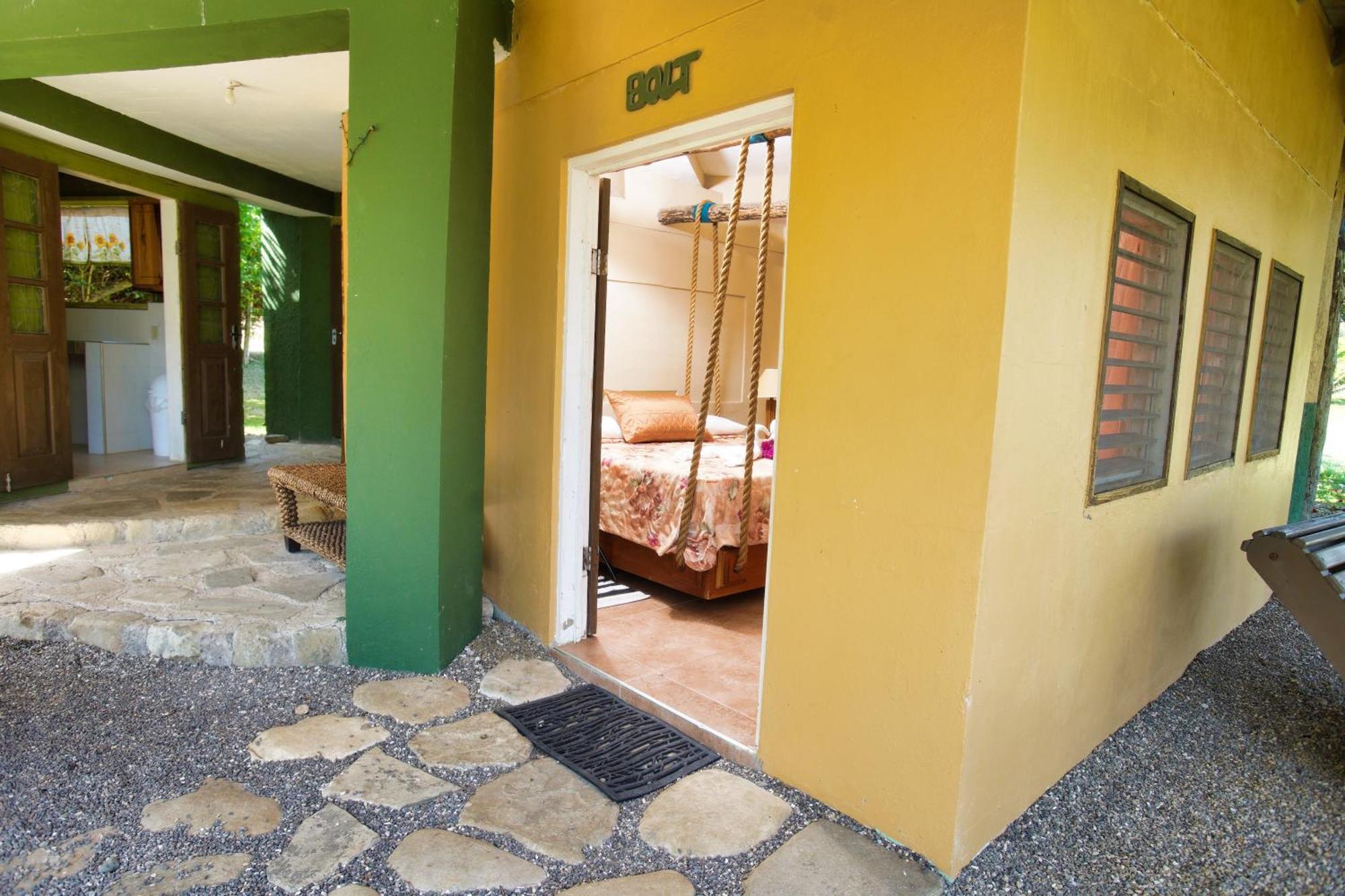 Strawberry Fields Together Robins Bay Exterior photo